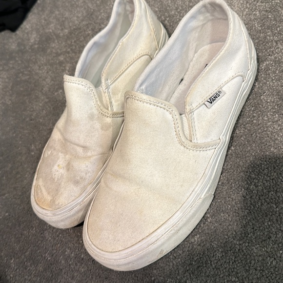 Vans - Picture 3 of 3